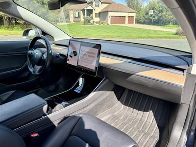 2018 Tesla Model 3 Long Range   - Photo 13 - Andover, MN 55304