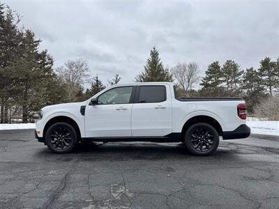2024 Ford Maverick Lariat   - Photo 2 - Andover, MN 55304