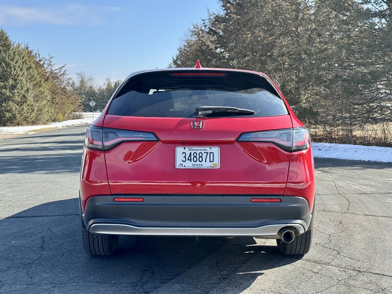 2024 Honda HR-V Sport - Photo 4 - Andover, MN 55304