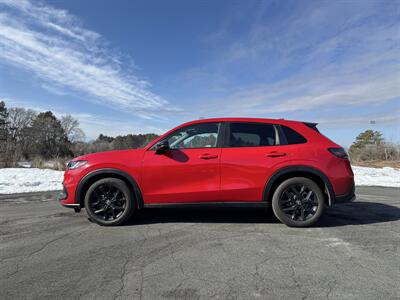 2024 Honda HR-V Sport - Photo 2 - Andover, MN 55304