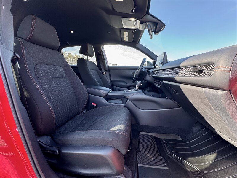 2024 Honda HR-V Sport - Photo 14 - Andover, MN 55304