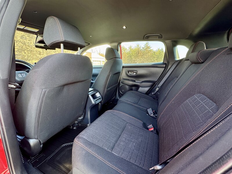 2024 Honda HR-V Sport - Photo 11 - Andover, MN 55304