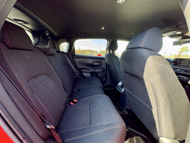 2024 Honda HR-V Sport - Photo 12 - Andover, MN 55304