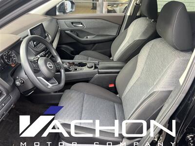 2023 Nissan Rogue SV   - Photo 9 - Attleboro, MA 02703