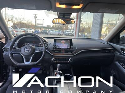 2023 Nissan Altima 2.5 SV   - Photo 11 - Attleboro, MA 02703