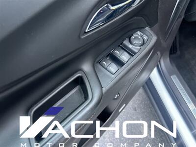 2018 Chevrolet Equinox Premier   - Photo 8 - Attleboro, MA 02703