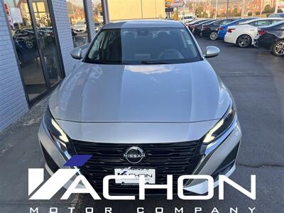2023 Nissan Altima 2.5 SV   - Photo 2 - Attleboro, MA 02703