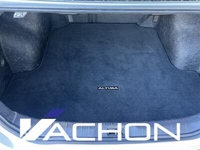 2023 Nissan Altima 2.5 SV   - Photo 7 - Attleboro, MA 02703