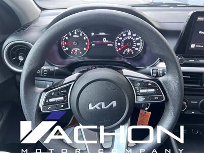 2023 Kia Forte LXS   - Photo 11 - Attleboro, MA 02703