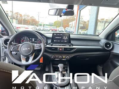 2023 Kia Forte LXS   - Photo 10 - Attleboro, MA 02703