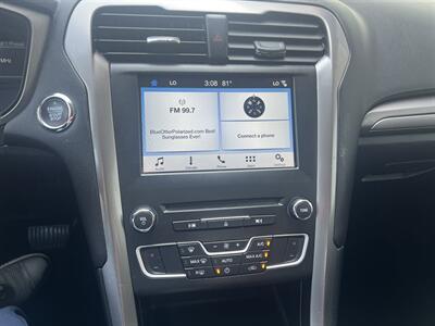2018 Ford Fusion SE   - Photo 13 - Attleboro, MA 02703