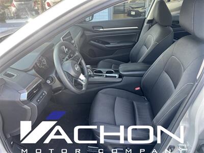 2023 Nissan Altima 2.5 SV   - Photo 9 - Attleboro, MA 02703
