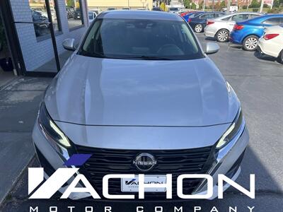 2023 Nissan Altima 2.5 SV   - Photo 2 - Attleboro, MA 02703