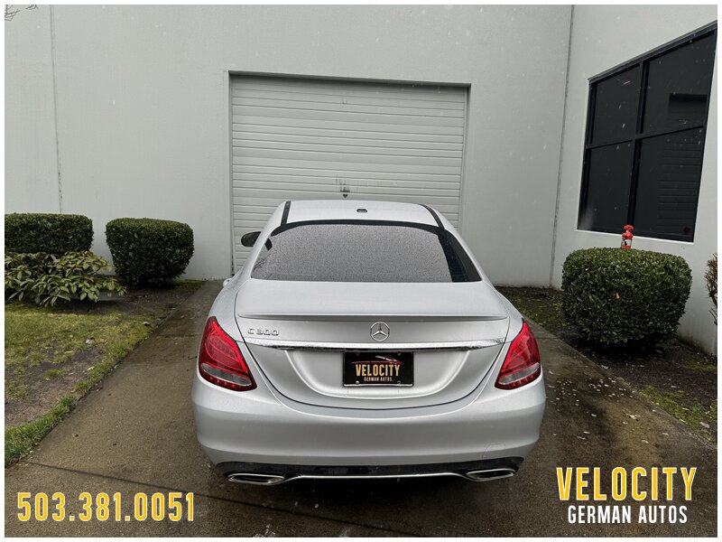 2016 Mercedes-Benz C 300 - Photo 4 - Portland, OR 97230