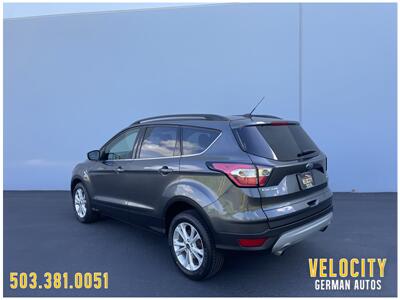 2018 Ford Escape SE   - Photo 4 - Portland, OR 97230