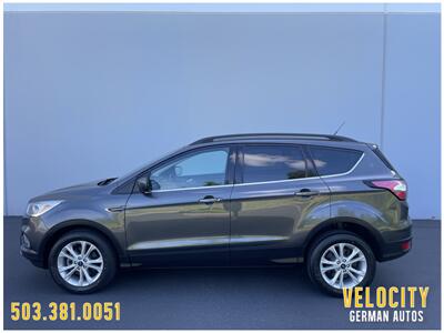 2018 Ford Escape SE   - Photo 6 - Portland, OR 97230