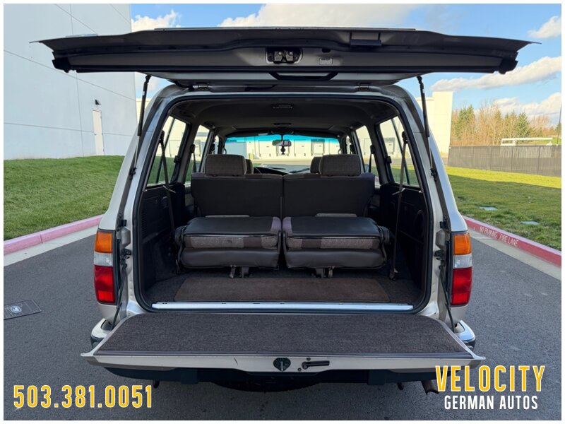 1991 Toyota Land Cruiser 4WD - Photo 9 - Portland, OR 97230