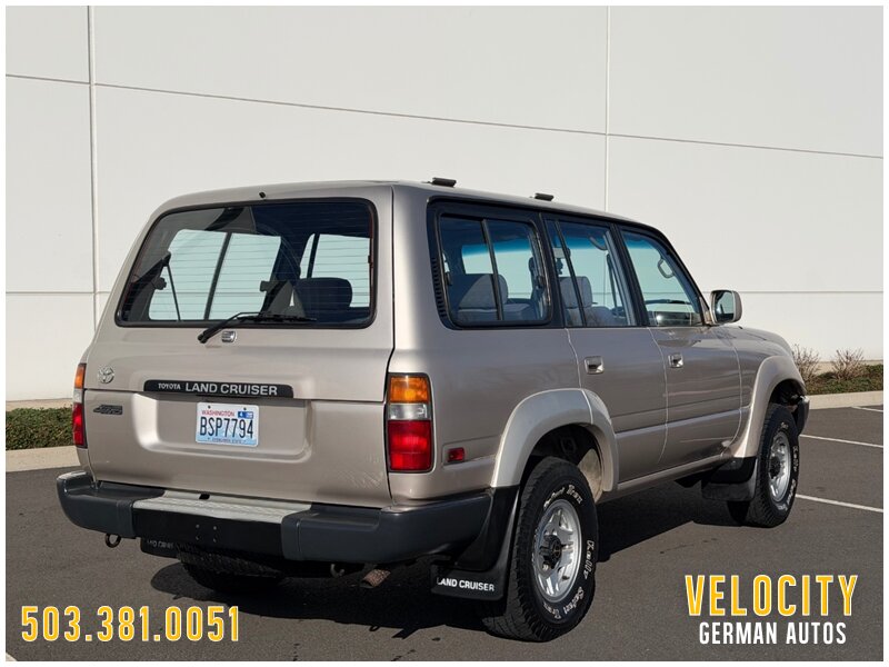 1991 Toyota Land Cruiser 4WD - Photo 4 - Portland, OR 97230