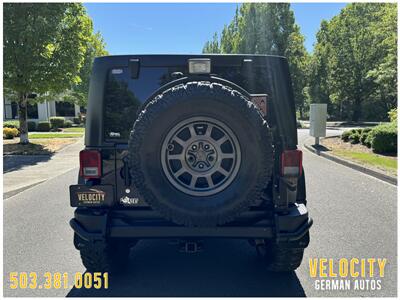 2016 Jeep Wrangler Unlimited Rubicon   - Photo 9 - Portland, OR 97230