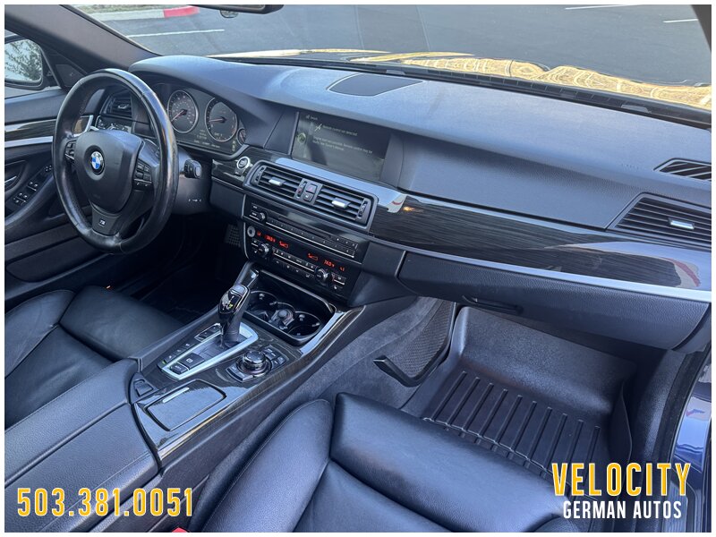 2013 BMW 535i xDrive - Photo 4 - Portland, OR 97230