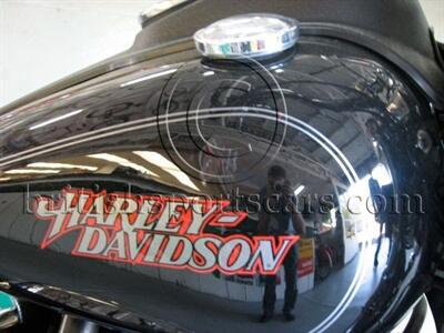 2004 Harley-Davidson Dyna Low Rider MOTORCYCLE   - Photo 16 - San Luis Obispo, CA 93401