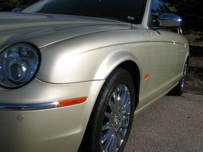 2006 Jaguar S-Type 4.2   - Photo 8 - San Luis Obispo, CA 93401
