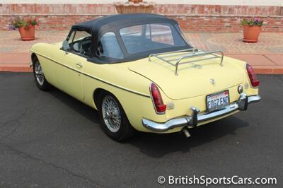 1967 MG MGB Coupe   - Photo 6 - San Luis Obispo, CA 93401