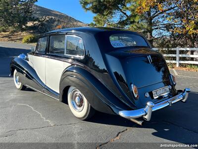 1956 Rolls-Royce Wraith Limousine   - Photo 3 - San Luis Obispo, CA 93401