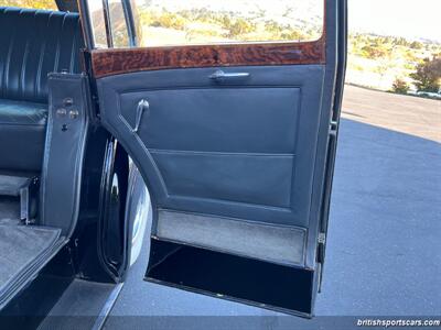 1956 Rolls-Royce Wraith Limousine   - Photo 40 - San Luis Obispo, CA 93401