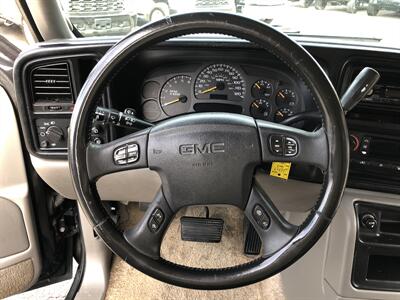 2003 GMC Yukon SLE   - Photo 10 - Dallas, TX 75247