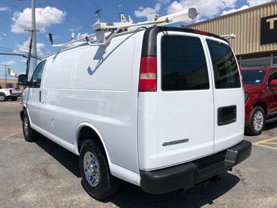 2009 Chevrolet Express 2500   - Photo 18 - Dallas, TX 75247