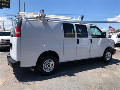 2009 Chevrolet Express 2500   - Photo 9 - Dallas, TX 75247