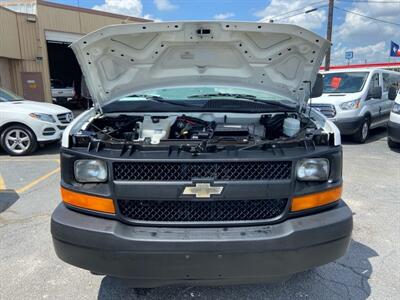 2013 Chevrolet Express 2500   - Photo 4 - Dallas, TX 75247