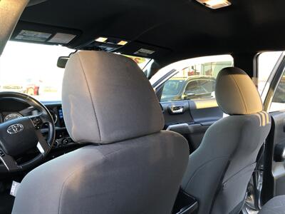 2017 Toyota Tacoma TRD Sport   - Photo 32 - Dallas, TX 75247