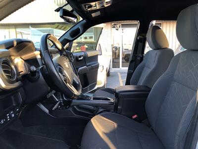 2017 Toyota Tacoma TRD Sport   - Photo 27 - Dallas, TX 75247