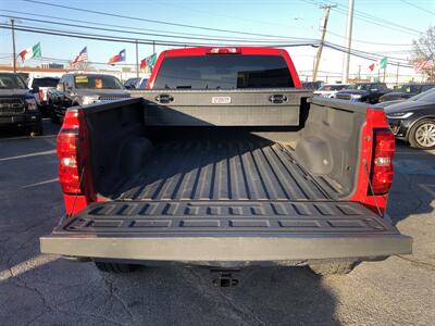 2017 Chevrolet Silverado 1500 LT   - Photo 13 - Dallas, TX 75247