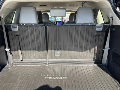 2023 Toyota Highlander XLE   - Photo 29 - Dallas, TX 75247