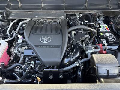 2023 Toyota Highlander XLE   - Photo 5 - Dallas, TX 75247