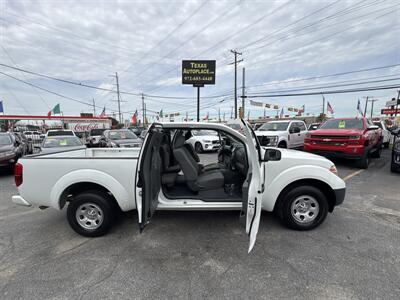 2019 Nissan Frontier S   - Photo 12 - Dallas, TX 75247