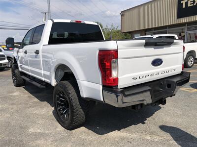 2019 Ford F-250 XLT   - Photo 13 - Dallas, TX 75247