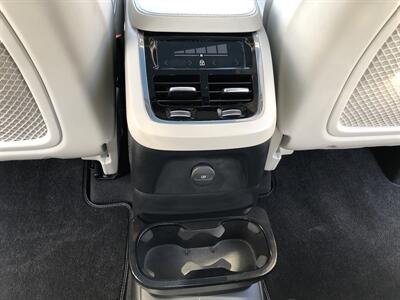 2022 Volvo XC90 Recharge T8 Inscription 6P - Photo 31 - Dallas, TX 75247
