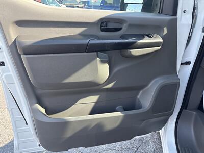 2019 Nissan NV 2500 HD SV   - Photo 16 - Dallas, TX 75247