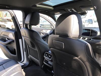 2020 Mercedes-Benz GLE 350 4MATIC   - Photo 32 - Dallas, TX 75247