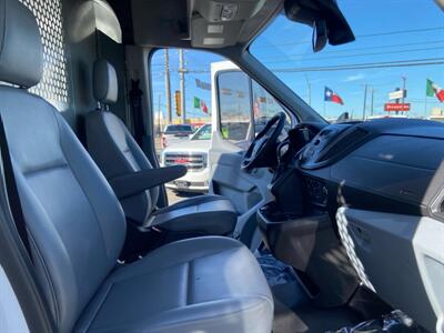 2019 Ford Transit 150   - Photo 33 - Dallas, TX 75247