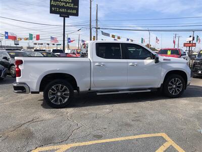 2023 Chevrolet Silverado 1500 LT   - Photo 9 - Dallas, TX 75247