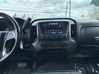 2018 Chevrolet Silverado 1500 LT   - Photo 15 - Dallas, TX 75247