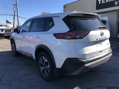 2021 Nissan Rogue SV   - Photo 40 - Dallas, TX 75247