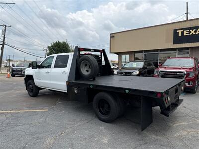 2015 Chevrolet Silverado 3500HD CC LT   - Photo 17 - Dallas, TX 75247