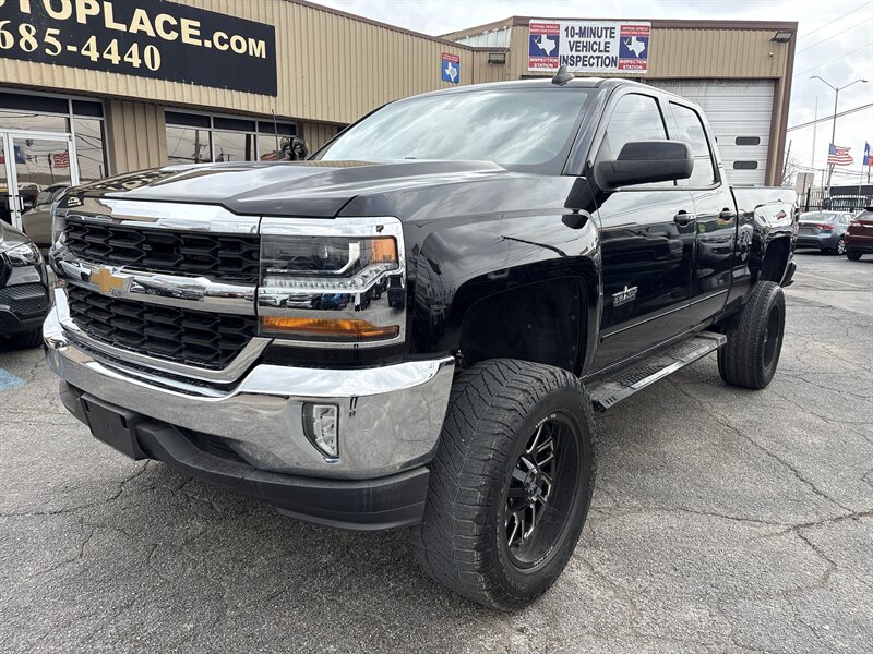 2018 Chevrolet Silverado 1500 LT   - Photo 1 - Dallas, TX 75247