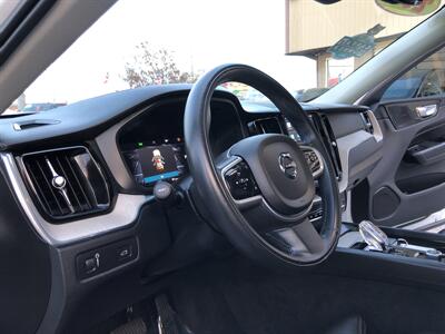 2022 Volvo XC60 B5 Inscription   - Photo 19 - Dallas, TX 75247